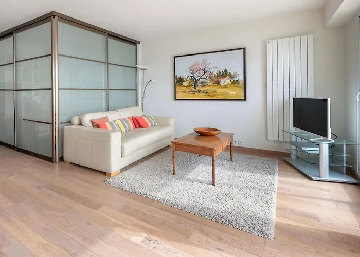 Spacious Bay View Floor 9 Parking Апартаменты *