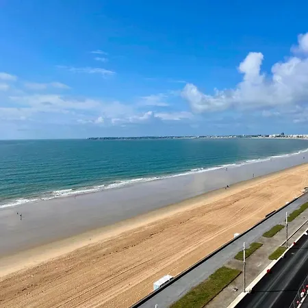 Spacious Bay View Floor 9 Parking 公寓 *