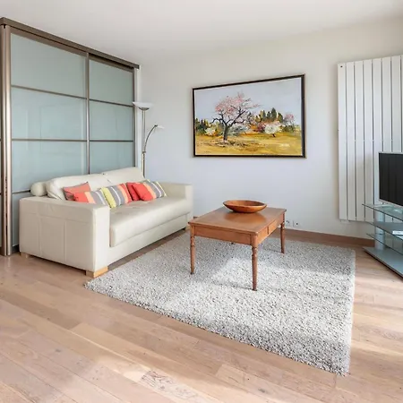 Spacious Bay View Floor 9 Parking Apartament *